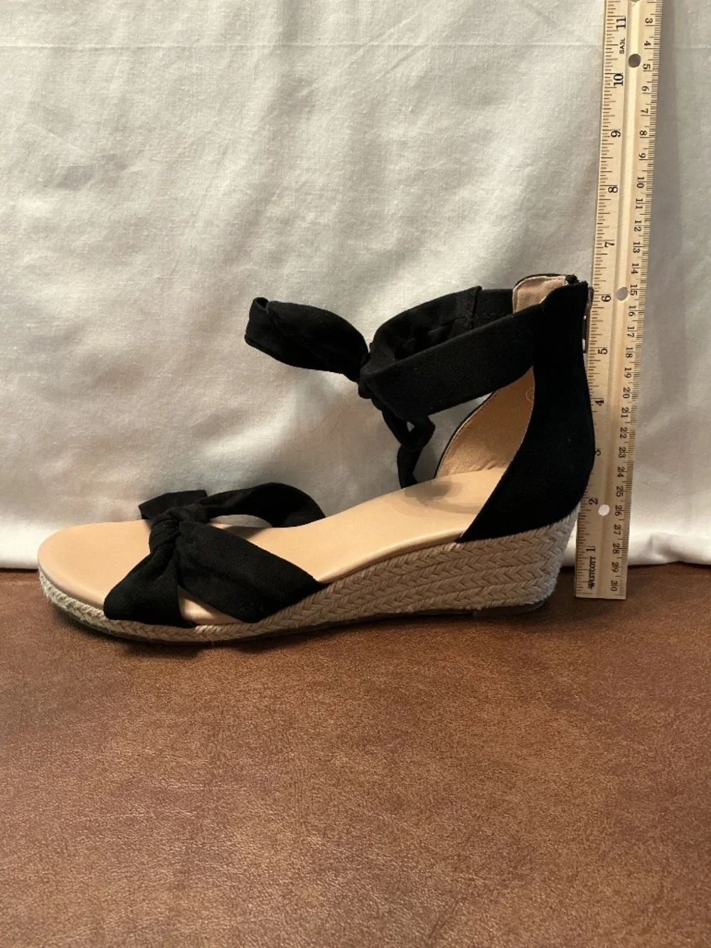 Sz 11 Women’s Sandals Espadrille Suede Upper Memory Foam Black Euro-Summer Shoe